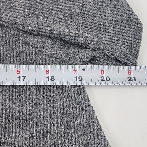 Free People We The Free Waffle Knit Thermal Top Grey Oversized Womens Small - Picture 8 of 8